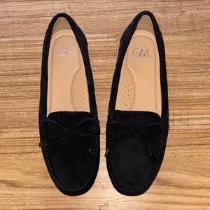 Chic Black Suede Loafers for Women
